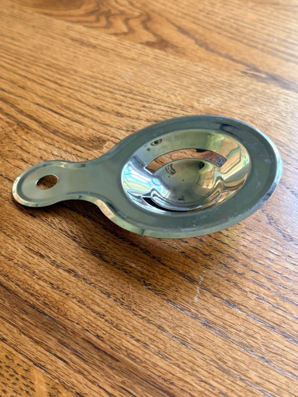 Vintage Metal Egg Separator with Handle - Picture 4 of 9
